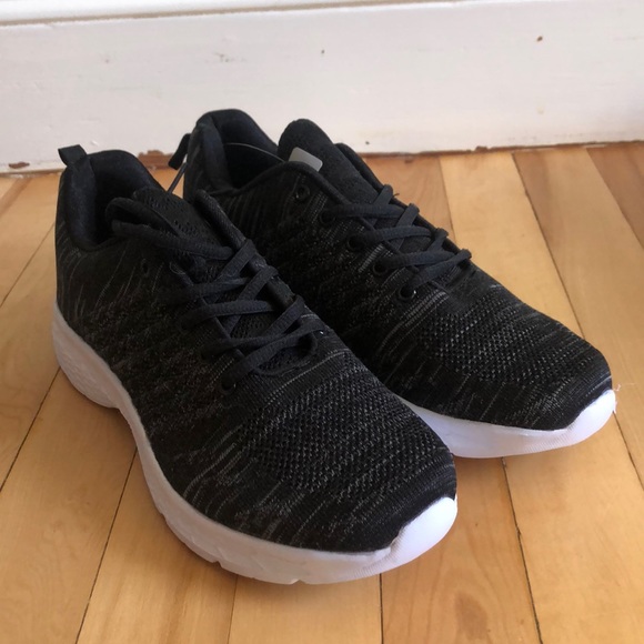 Shoes - NEW Black Gym Sneakers